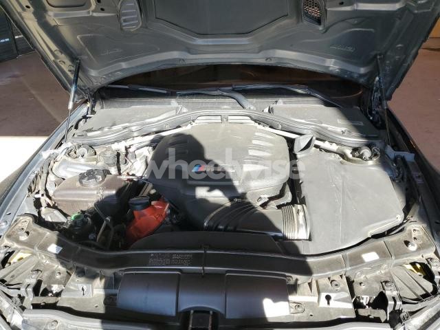 Photo 2 of 2011 BMW M3 (VIN WBSDX9C51BE399475)
