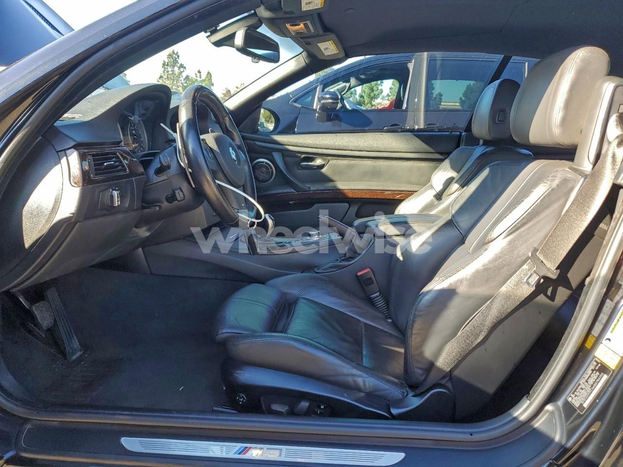 Photo 7 of 2011 BMW M3 (VIN WBSDX9C56BE784255)