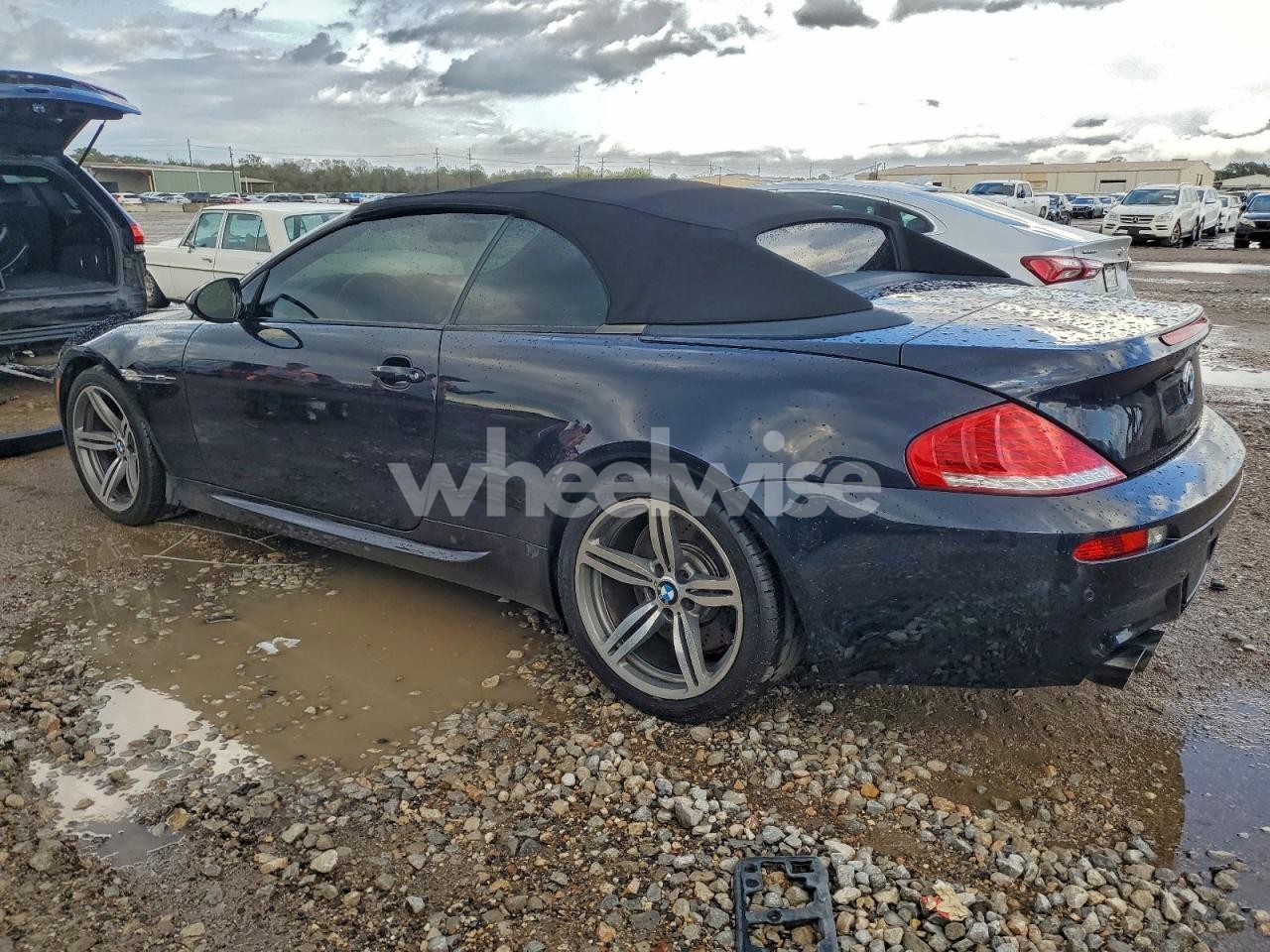 Photo 2 of 2010 BMW M6 (VIN WBSEK9C52ACY80462)
