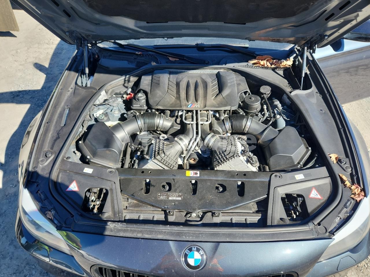 Photo 11 of 2013 BMW M5 (VIN WBSFV9C53DD095815)