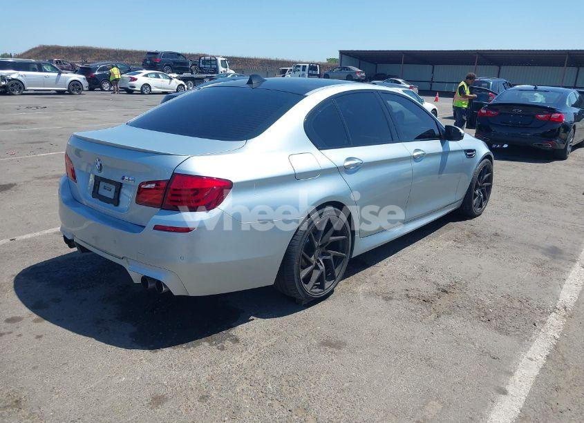 Photo 4 of 2013 Bmw M5 (VIN WBSFV9C57DD096076)