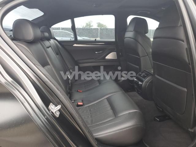 Photo 10 of 2013 BMW M5 (VIN WBSFV9C57DD096739)