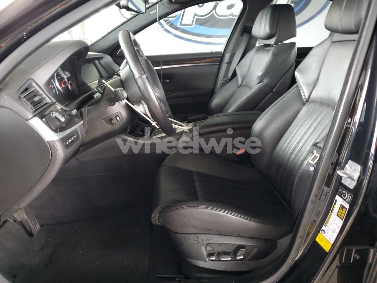 Photo 7 of 2013 BMW M5 (VIN WBSFV9C5XDC774132)