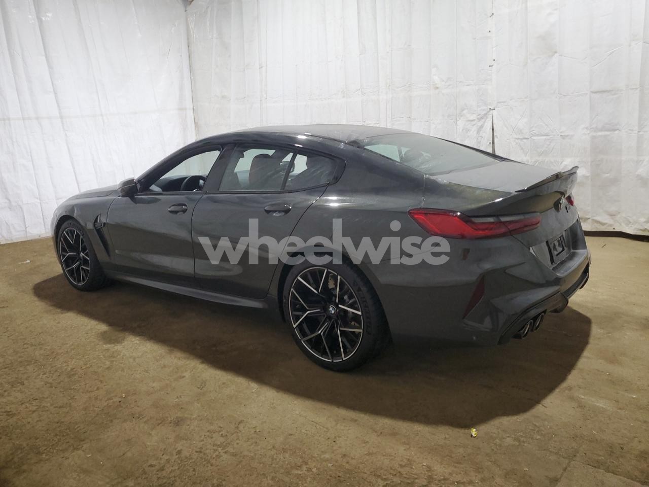 Photo 2 of 2025 BMW M8 (VIN WBSGV0C0XSCU83020)