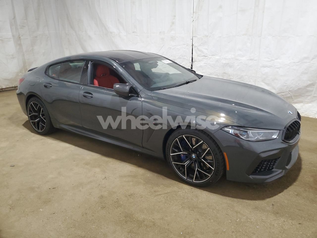 Photo 4 of 2025 BMW M8 (VIN WBSGV0C0XSCU83020)