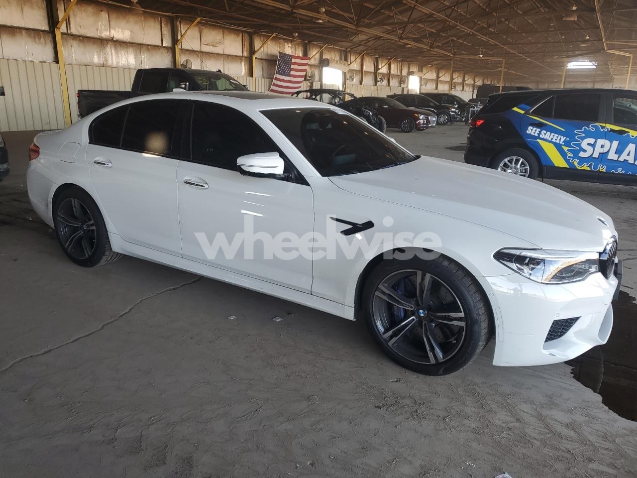 Photo 4 of 2018 BMW M5 (VIN WBSJF0C56JB282721)