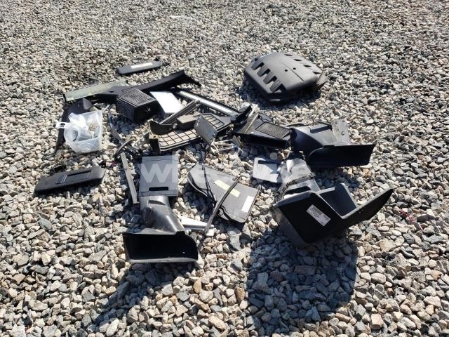 Photo 2 of 2011 BMW M3 (VIN WBSKG9C53BE797102)