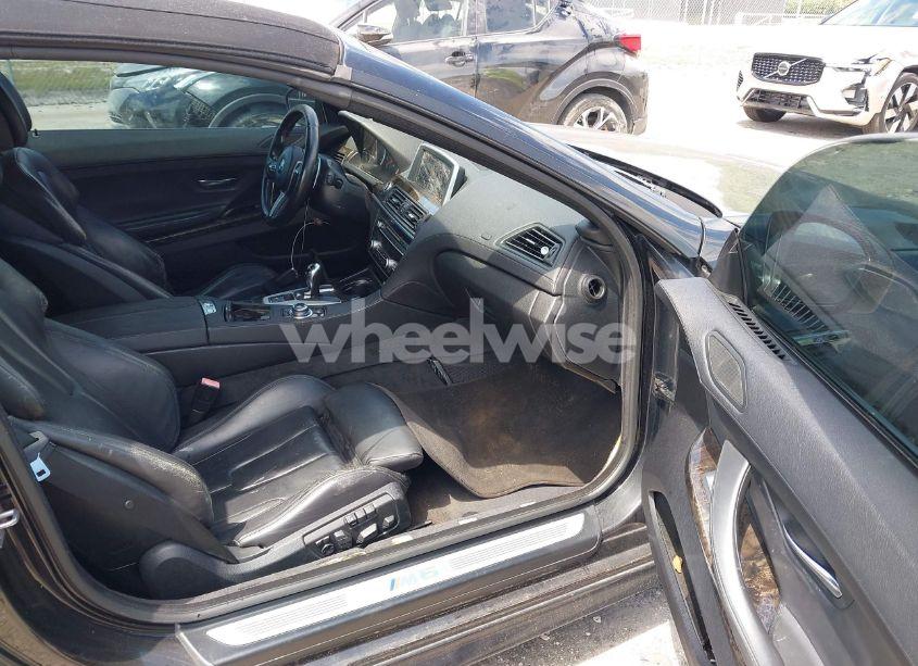 Photo 5 of 2014 Bmw M6 (VIN WBSLZ9C52EDZ78748)