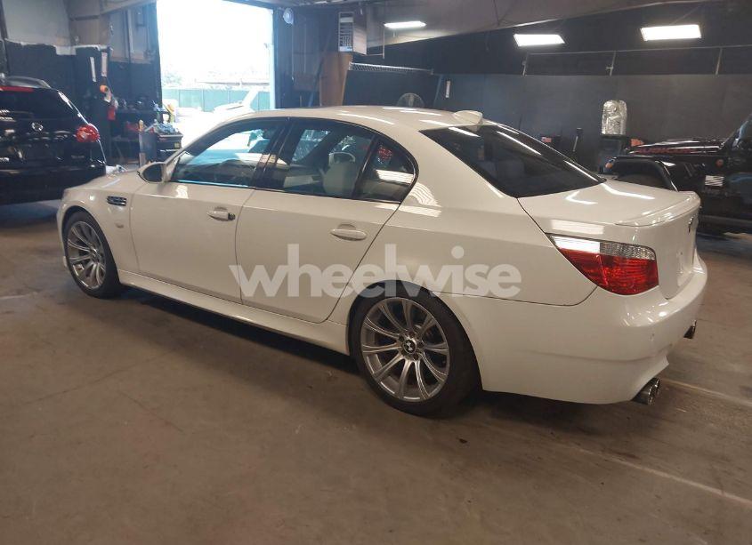 Photo 3 of 2006 Bmw M5 (VIN WBSNB93576B581935)