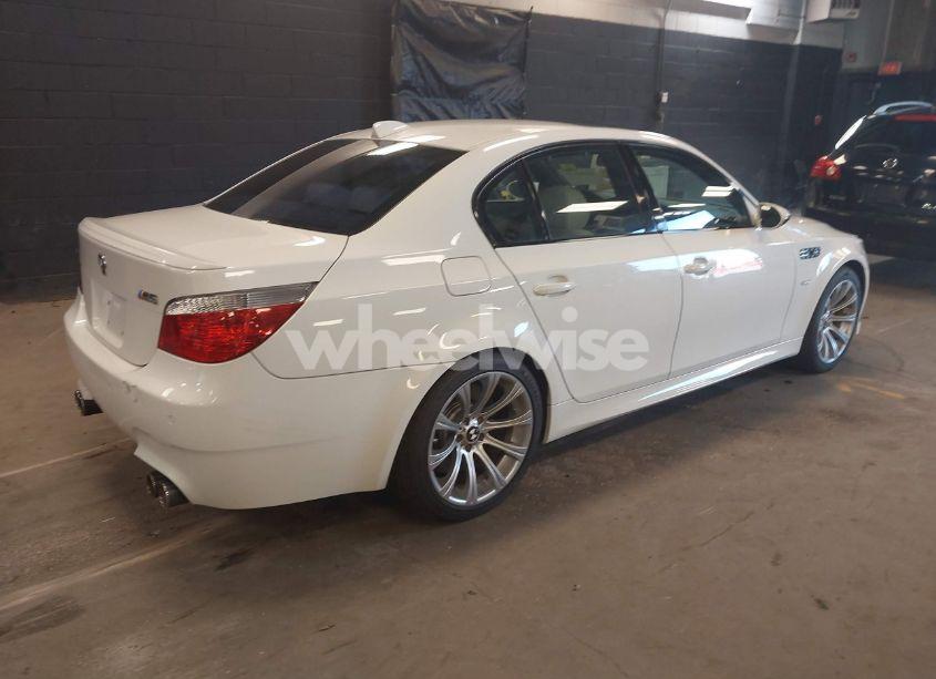 Photo 4 of 2006 Bmw M5 (VIN WBSNB93576B581935)