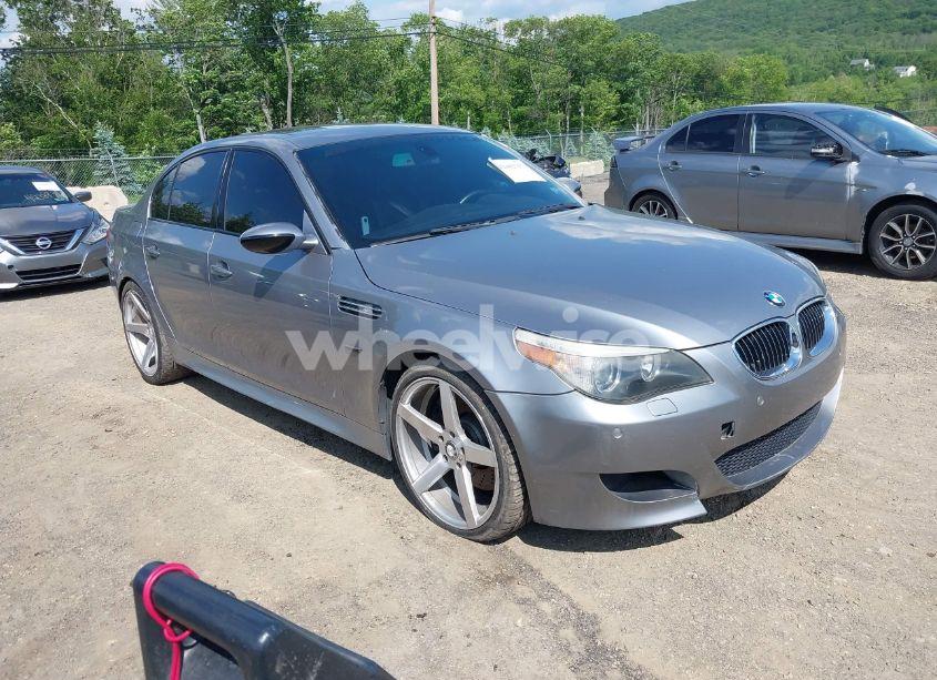 2006 Bmw M5 (VIN WBSNB93596B581998) main photo