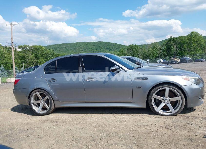 Photo 13 of 2006 Bmw M5 (VIN WBSNB93596B581998)