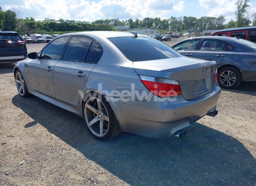 Photo 3 of 2006 Bmw M5 (VIN WBSNB93596B581998)