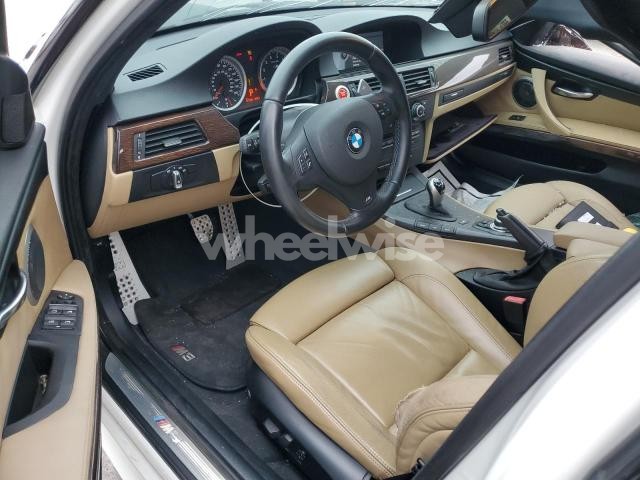 Photo 4 of 2010 BMW M3 (VIN WBSPM9C52AE202303)