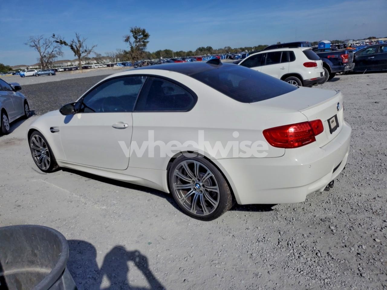 Photo 2 of 2010 BMW M3 (VIN WBSWD9C56AP363320)