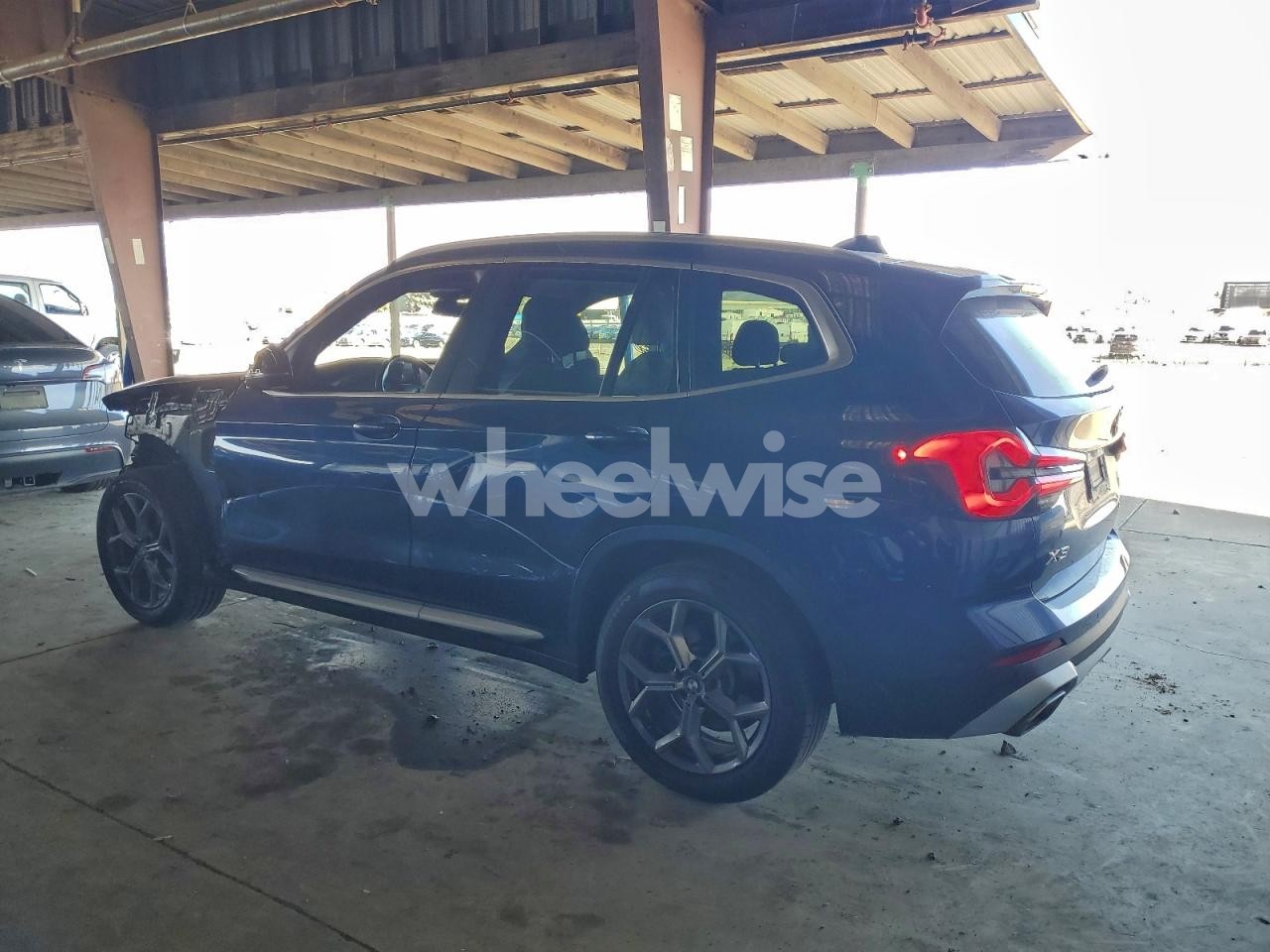 Photo 2 of 2022 BMW X3 XDRIVE30I (VIN WBX57DP04NN169515)
