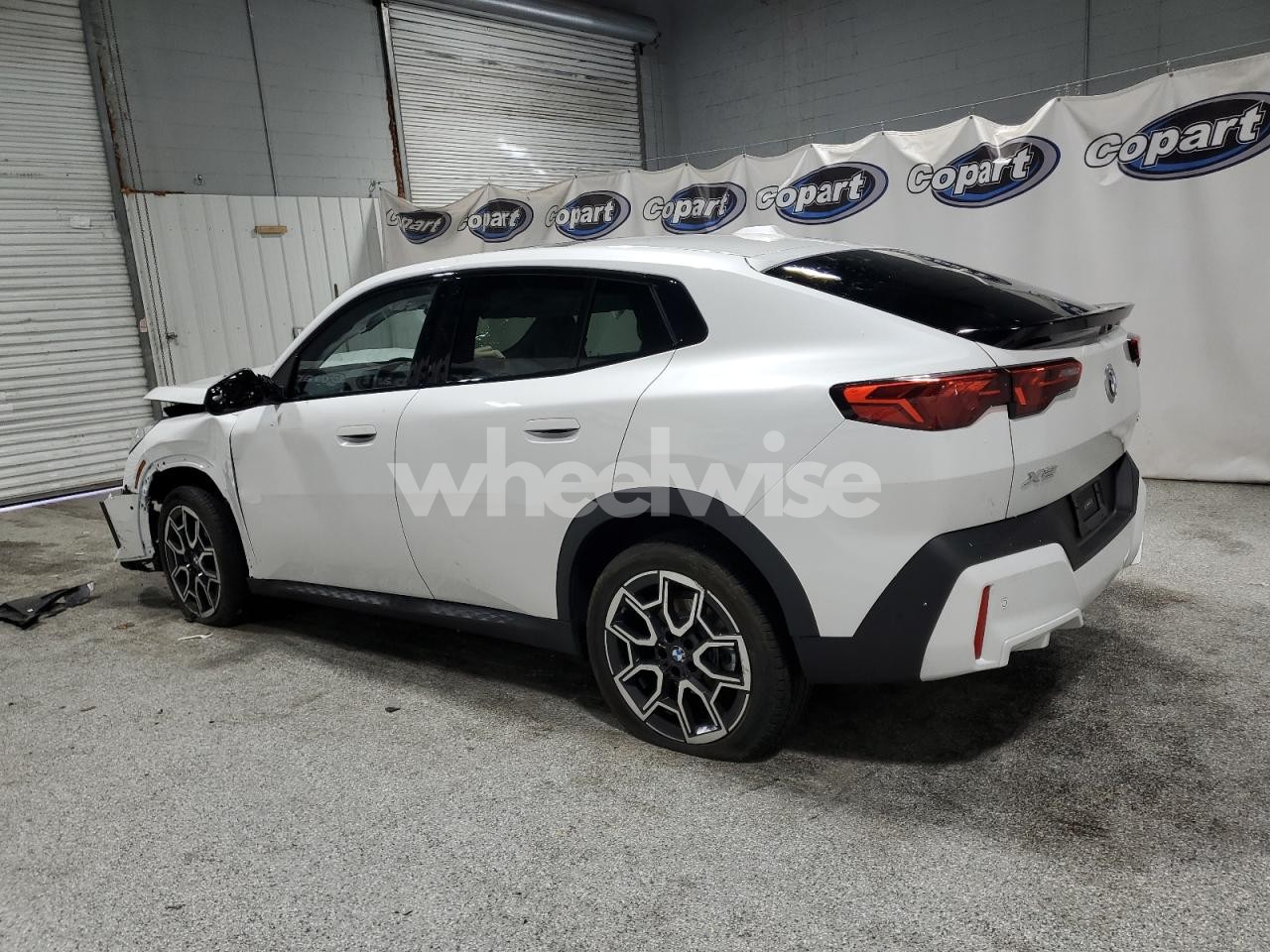 Photo 2 of 2026 BMW X2 XDRIVE28I (VIN WBX63GM0XT5406561)