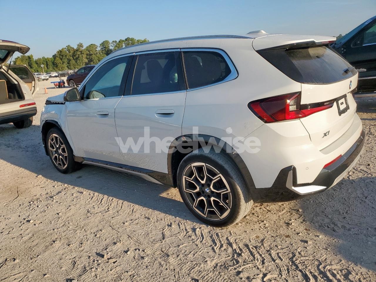 Photo 2 of 2024 BMW X1 XDRIVE28I (VIN WBX73EF09R5Z74394)