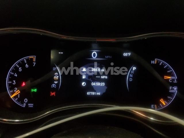 Photo 4 of 2018 JEEP GRAND CHEROKEE LIMITED (VIN WBXHT3C31H5F79571)