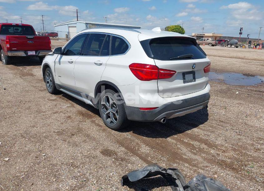 Photo 3 of 2017 Bmw X1 XDRIVE28I (VIN WBXHT3C33H5F76719)
