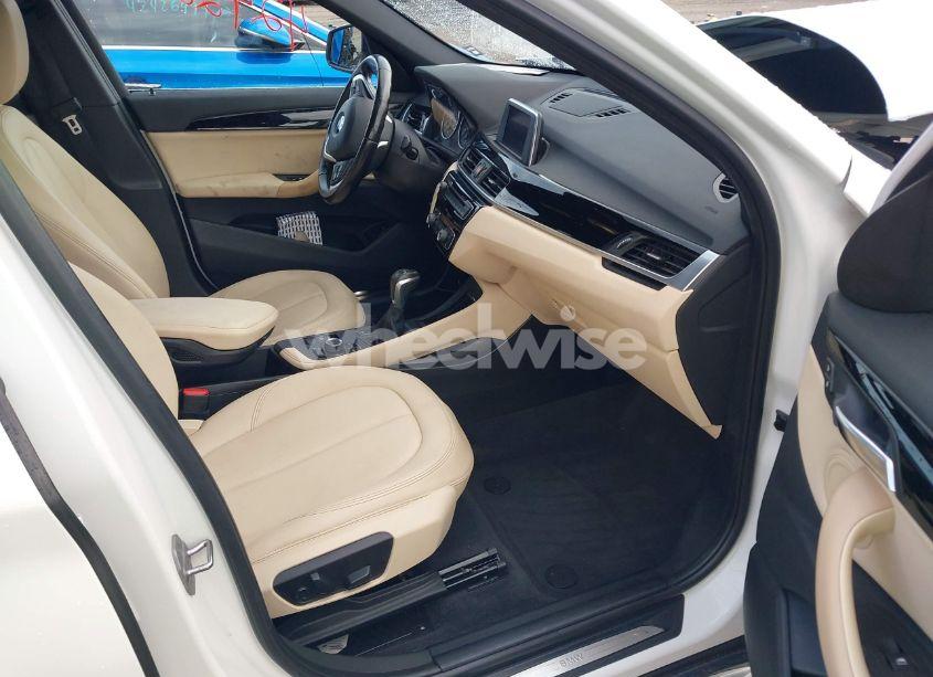 Photo 5 of 2018 Bmw X1 XDRIVE28I (VIN WBXHT3C33J5K30625)