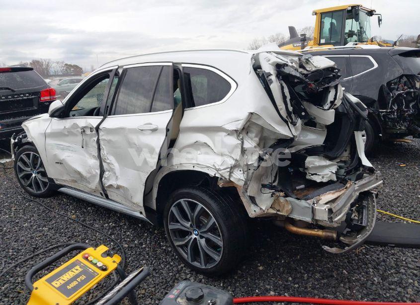 Photo 3 of 2017 Bmw X1 XDRIVE28I (VIN WBXHT3C36H5F74818)