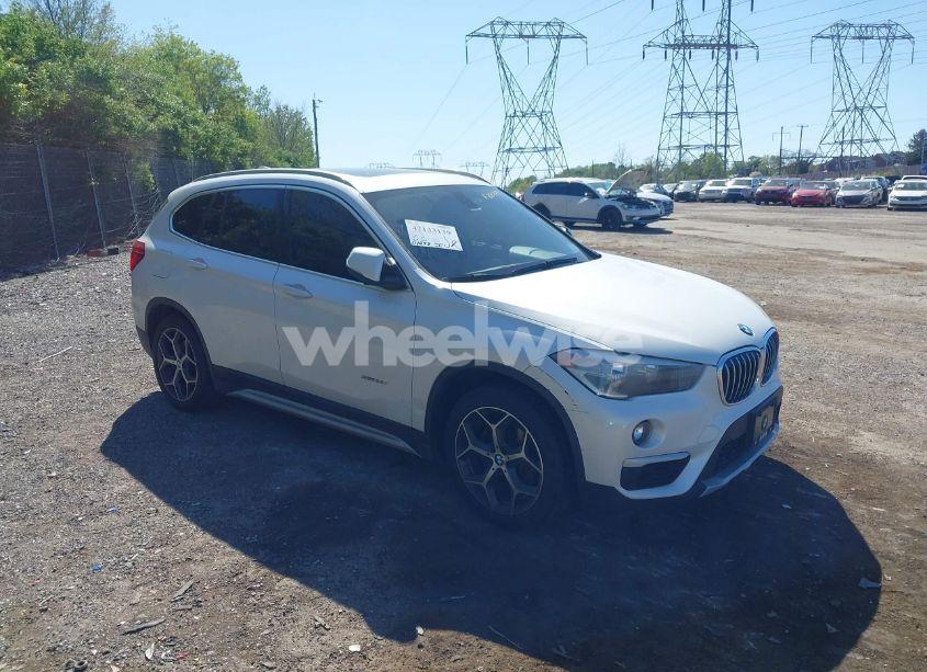 2018 Bmw X1 XDRIVE28I (VIN WBXHT3C37J5F88779) main photo
