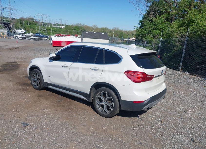 Photo 3 of 2018 Bmw X1 XDRIVE28I (VIN WBXHT3C37J5F88779)