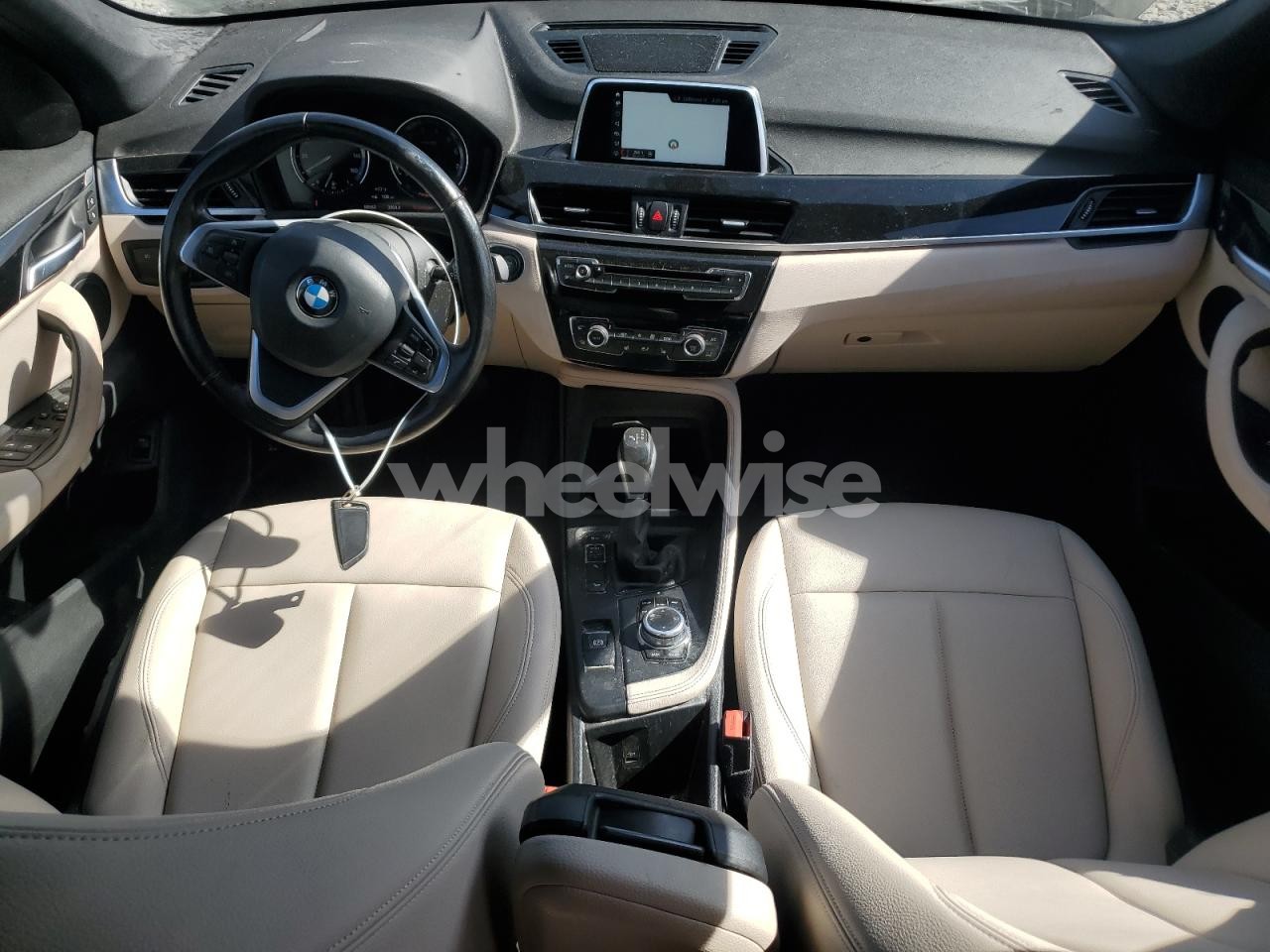 Photo 8 of 2018 BMW X1 XDRIVE28I N/A (VIN WBXHT3C3XJ5L29586)