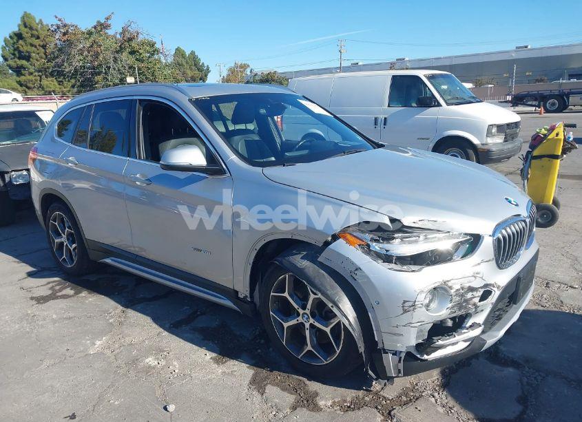 2017 Bmw X1 XDRIVE28I (VIN WBXHT3Z34H4A53805) main photo