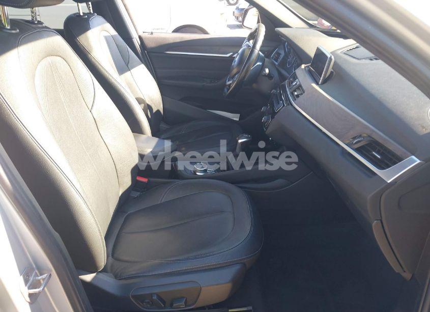 Photo 5 of 2017 Bmw X1 XDRIVE28I (VIN WBXHT3Z34H4A53805)