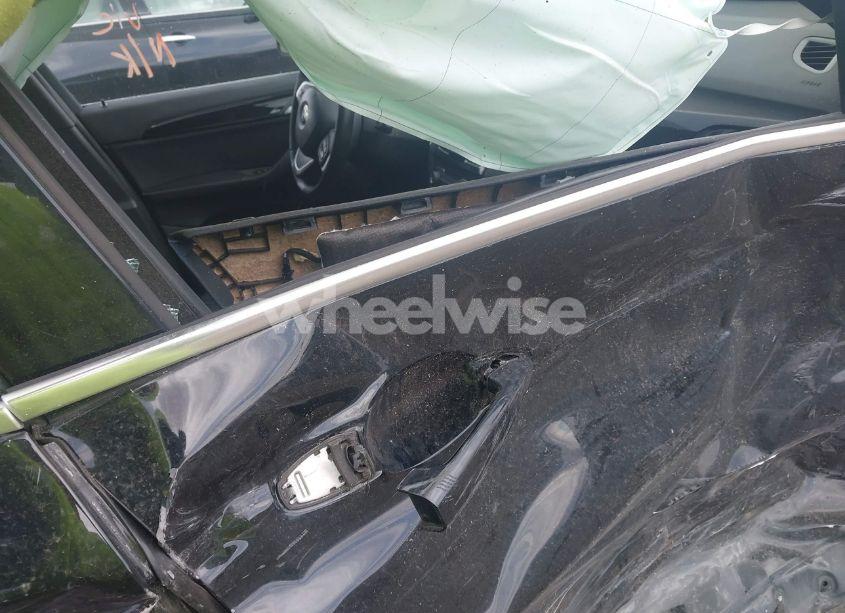 Photo 5 of 2018 Bmw X1 XDRIVE28I (VIN WBXHT3Z36J4A66772)