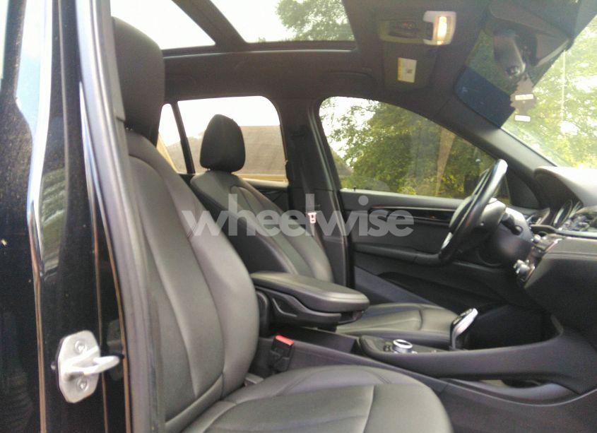 Photo 5 of 2020 Bmw X1 XDRIVE28I (VIN WBXJG9C0XL5P88618)