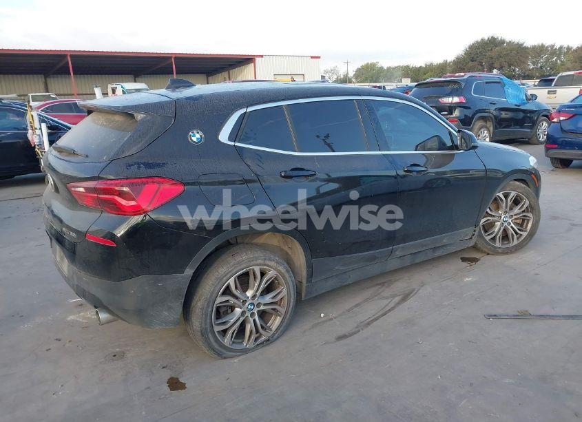 Photo 4 of 2018 Bmw X2 SDRIVE28I (VIN WBXYJ3C34JEJ75625)