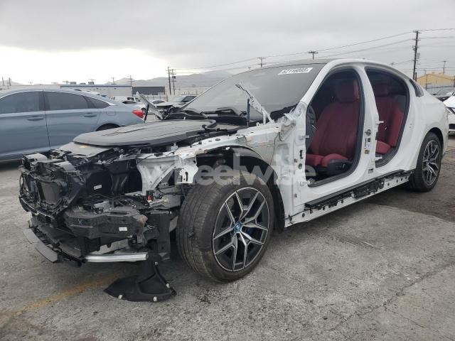 Photo 3 of 2025 BMW I5 XDRIVE 40 N/A (VIN WBY13HG03SCS49117)