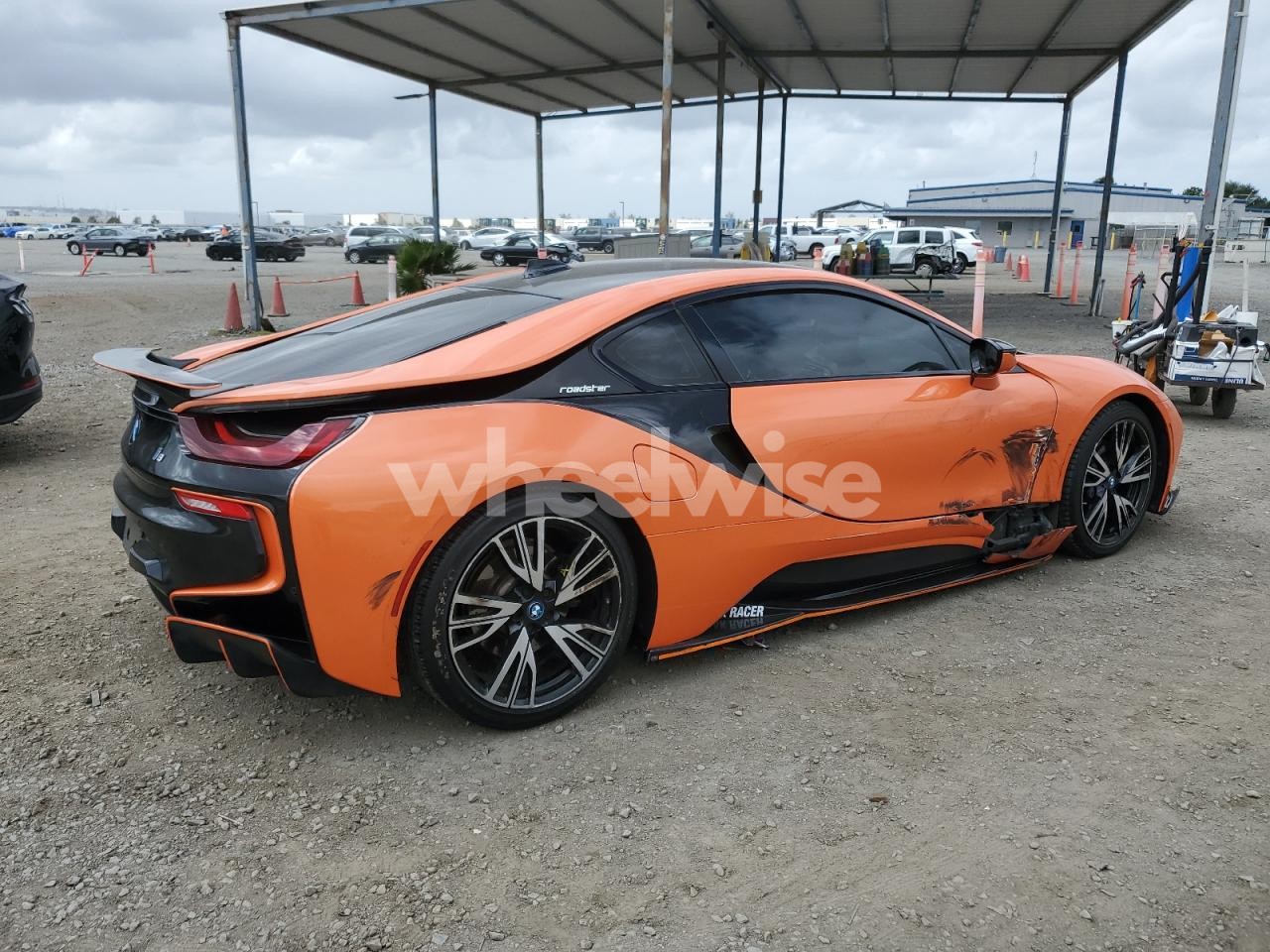 Photo 3 of 2016 BMW I8 (VIN WBY2Z2C51GV675742)