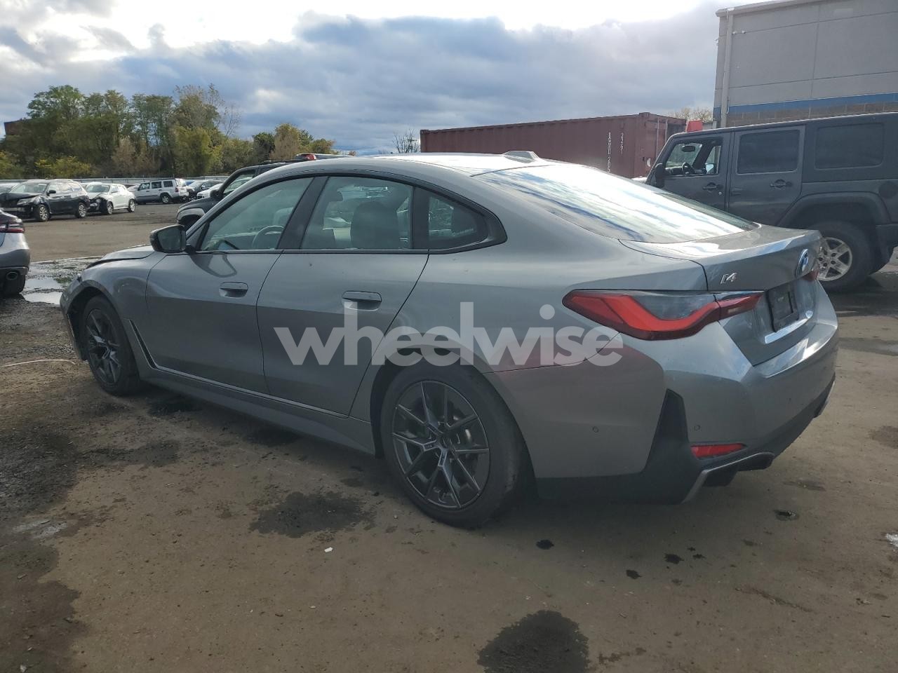 Photo 2 of 2022 BMW I4 EDRIVE 40 (VIN WBY73AW00NFN08359)