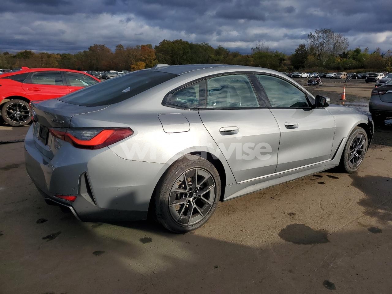 Photo 3 of 2022 BMW I4 EDRIVE 40 (VIN WBY73AW00NFN08359)