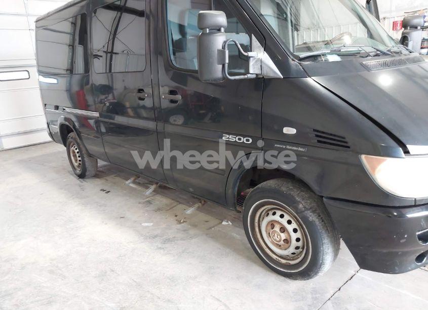 Photo 6 of 2006 Mercedes-benz Sprinter (VIN WD0PD644565905856)