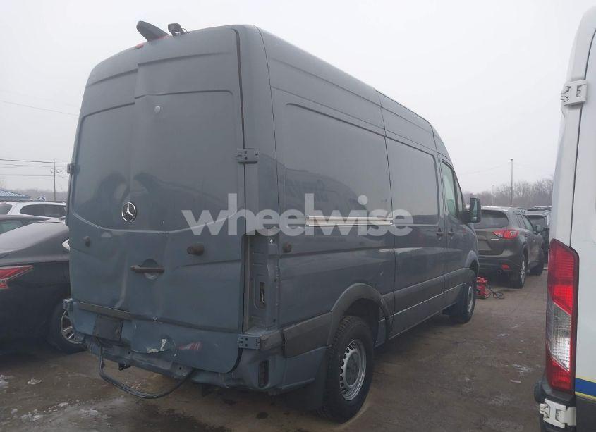 Photo 4 of 2018 Mercedes-benz Sprinter 2500 STANDARD ROOF V6 (VIN WD3PE7CD6JP626565)