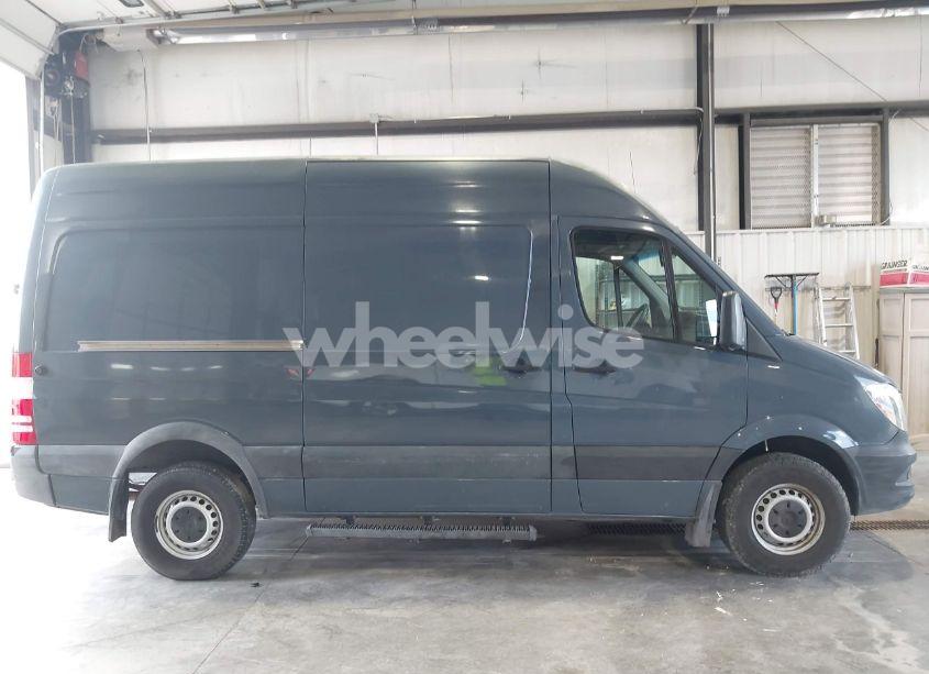 Photo 13 of 2018 Mercedes-benz Sprinter 2500 STANDARD ROOF V6 (VIN WD3PE7CD6JP632401)