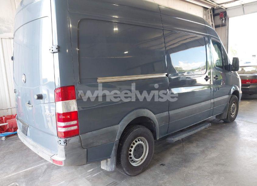 Photo 4 of 2018 Mercedes-benz Sprinter 2500 STANDARD ROOF V6 (VIN WD3PE7CD6JP632401)