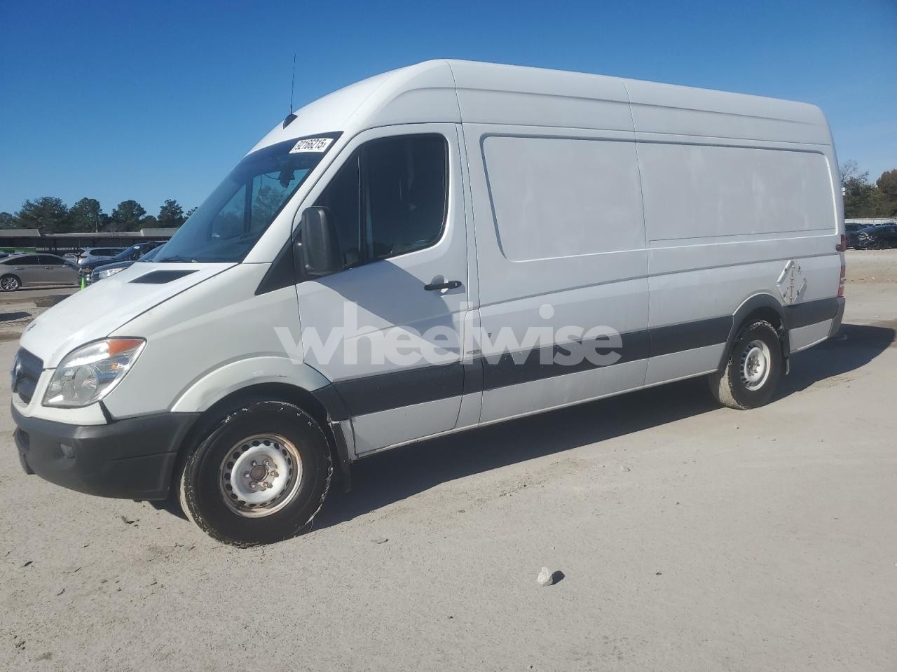 2011 MERCEDES BENZ SPRINTER DELIVERY VAN (VIN WD3PE8CB8B5580402) main photo