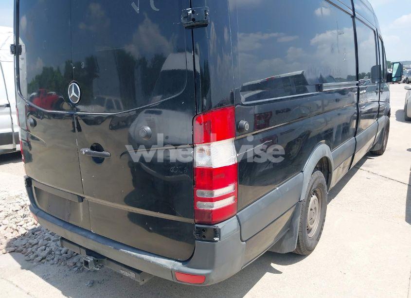 Photo 4 of 2010 Mercedes-benz Sprinter VAN 2500 HIGH ROOF (VIN WD3PE8CC0A5424068)