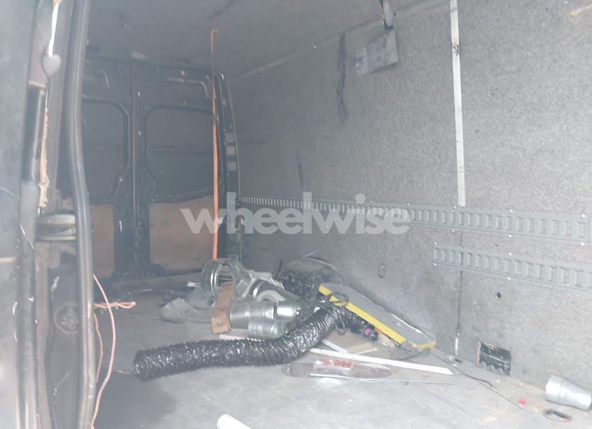 Photo 8 of 2010 Mercedes-benz Sprinter VAN 2500 HIGH ROOF (VIN WD3PE8CC0A5424068)