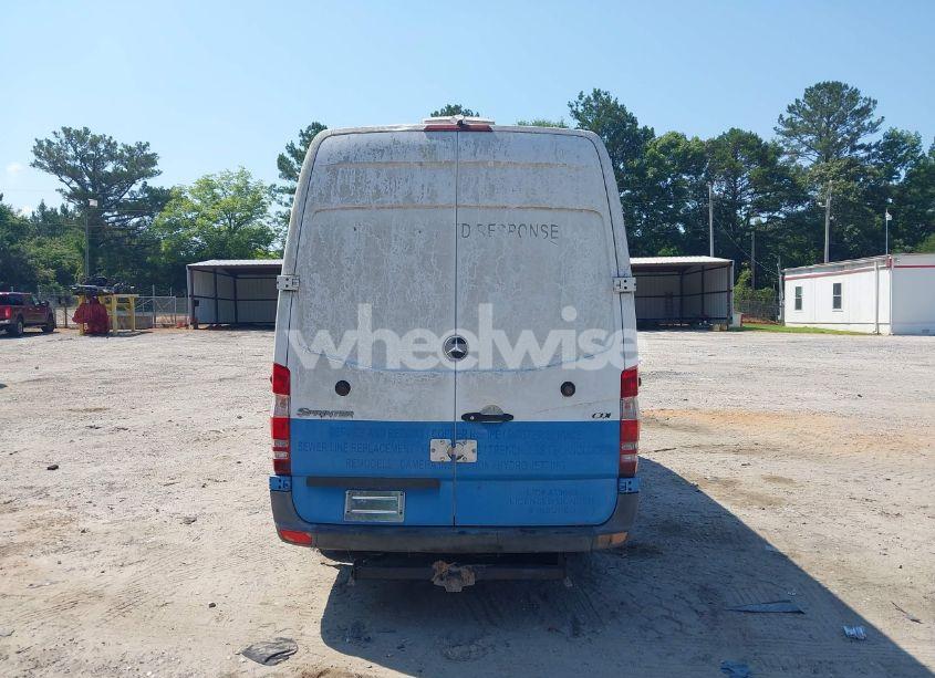 Photo 16 of 2010 Mercedes-benz Sprinter VAN 2500 HIGH ROOF (VIN WD3PE8CC0A5430498)