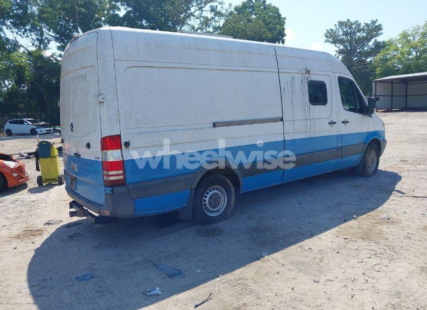 Photo 4 of 2010 Mercedes-benz Sprinter VAN 2500 HIGH ROOF (VIN WD3PE8CC0A5430498)