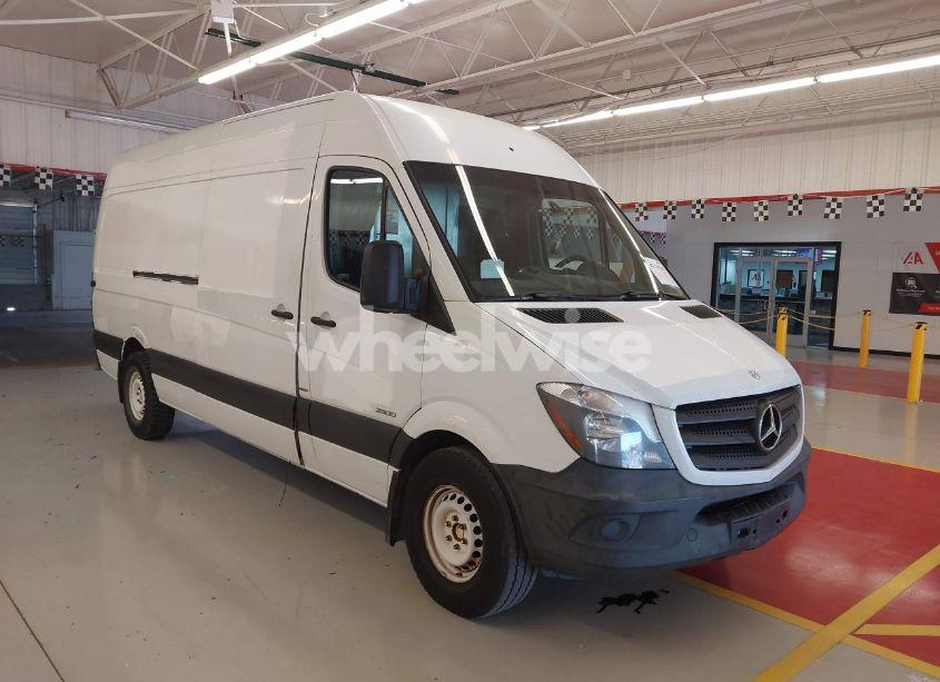 2015 Mercedes-benz Sprinter 2500 HIGH ROOF (VIN WD3PE8DB8FP136431) main photo