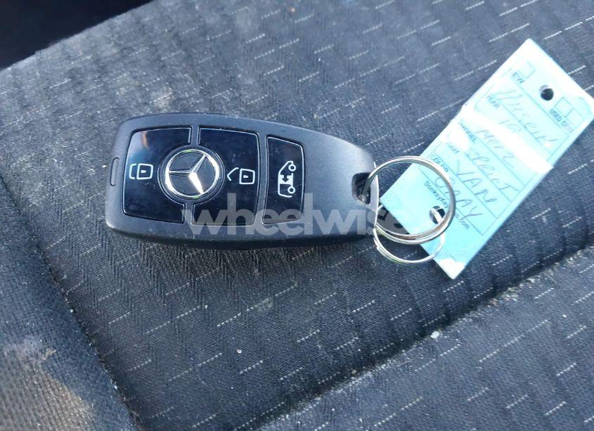 Photo 11 of 2019 Mercedes-benz Sprinter 2500 HIGH ROOF V6 (VIN WD3PF1CD2KP089477)