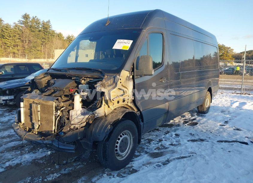 Photo 2 of 2019 Mercedes-benz Sprinter 2500 HIGH ROOF V6 (VIN WD3PF1CD2KP089477)